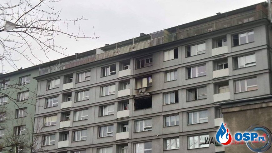 Tragiczny pożar na warszawskiej Woli. Lokator zginął w mieszkaniu. OSP Ochotnicza Straż Pożarna