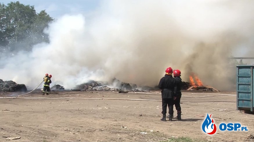 Płonie składowisko odpadów w Tarnowie OSP Ochotnicza Straż Pożarna