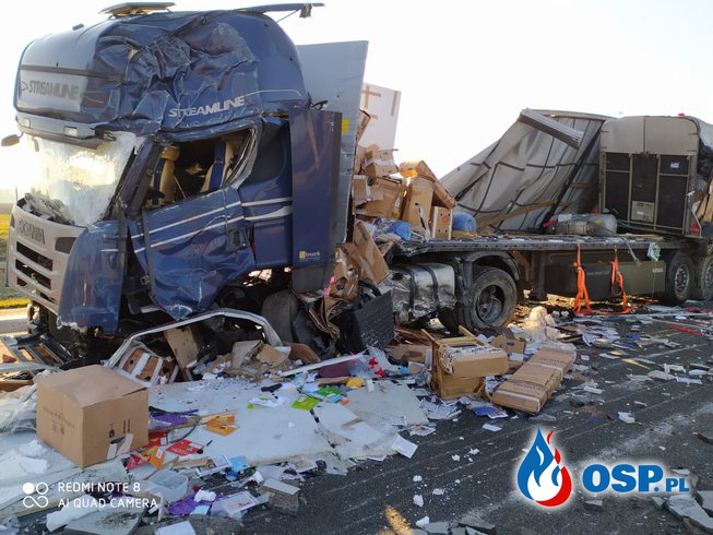 Autostrada A2 - wypadek pojazdu ciężarowego OSP Ochotnicza Straż Pożarna