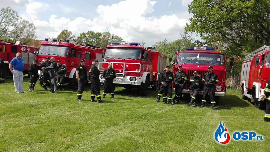 II Powiatowy zlot samochodów pożarniczych w Jaźwinie OSP Ochotnicza Straż Pożarna