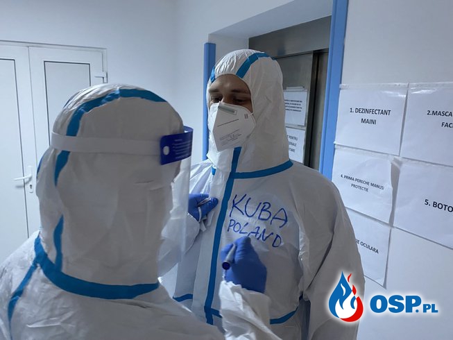 Polscy strażacy z misją w Rumunii. W szpitalach pomagają chorym na COVID-19. OSP Ochotnicza Straż Pożarna