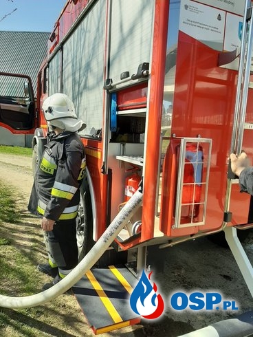 Pożar garażu w Krzyszkowicach - 7 kwietnia 2020r. OSP Ochotnicza Straż Pożarna