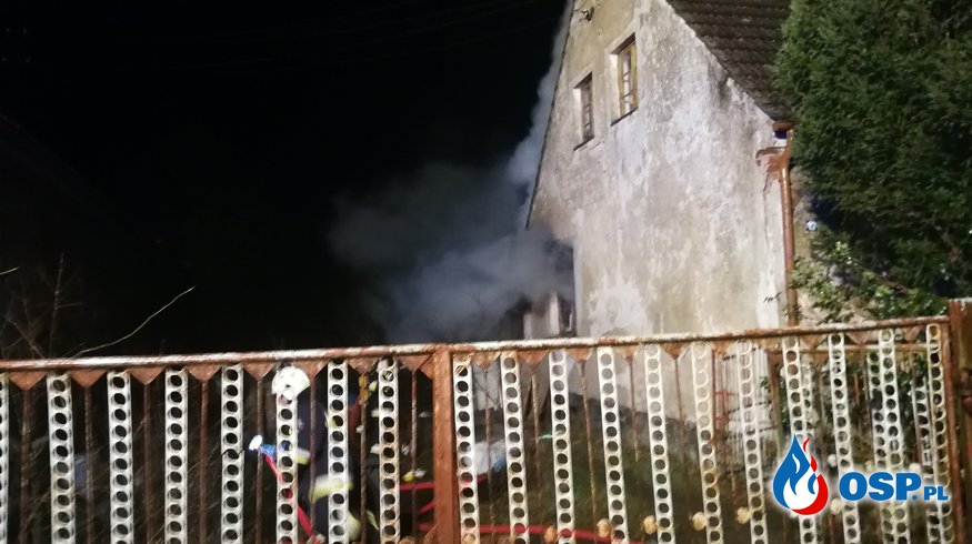 Pożar domu w Nowym Objezierzu. OSP Ochotnicza Straż Pożarna