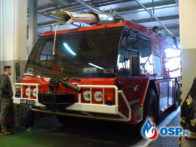 Wizyta OSP Lubecko w Lotniskowej Straży Pożarnej w Katowice-Pyrzowice. OSP Ochotnicza Straż Pożarna