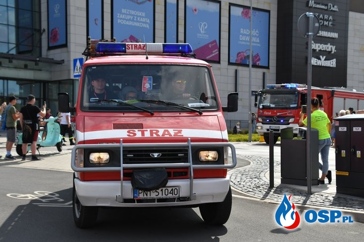 Relacja z II Zlotu Czerwonych Samochodów w Poznaniu OSP Ochotnicza Straż Pożarna