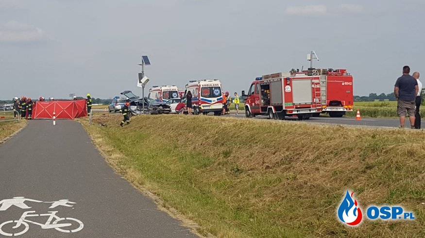 Wypadek na trasie Biała – Krobusz.  Droga Wojewódzka 414 OSP Ochotnicza Straż Pożarna