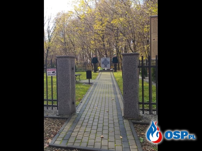 Druhowie OSP Zręcin uczcili Pamięć Ofiar obozu hitlerowskiego w Szebniach OSP Ochotnicza Straż Pożarna