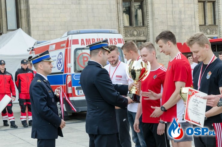 Mistrzostwa Polski Strażaków w Biegu po Schodach za nami. Zobacz galerię zdjęć. OSP Ochotnicza Straż Pożarna