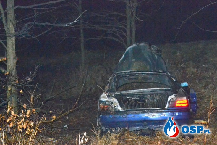 Świadek wypadku uratował kierowcę z płonącego BMW! OSP Ochotnicza Straż Pożarna