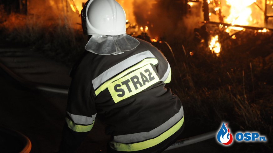 Strażak-ochotnik podpalał, żeby potem gasić. Zeznał, że brakowało mu pieniędzy. OSP Ochotnicza Straż Pożarna