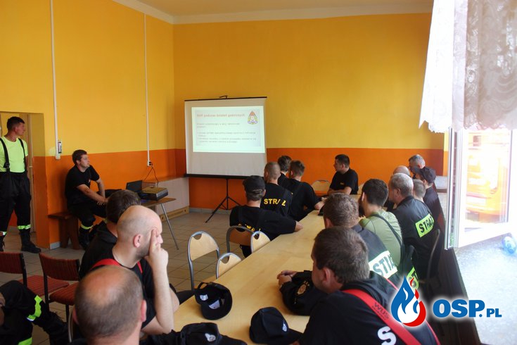 Ćwiczenia strażaków ochotników w Łubinie Kościelnym OSP Ochotnicza Straż Pożarna