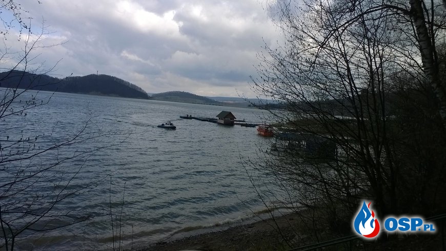 Sprzątanie brzegów Jeziora Solińskiego OSP Ochotnicza Straż Pożarna