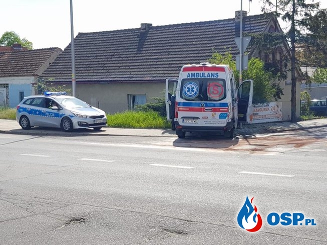 Karetka pogotowia zderzyła się z autem dostawczym w Opolu OSP Ochotnicza Straż Pożarna