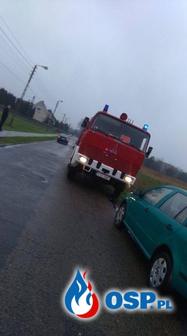 Stłuczka samochodów w Hanusku OSP Ochotnicza Straż Pożarna