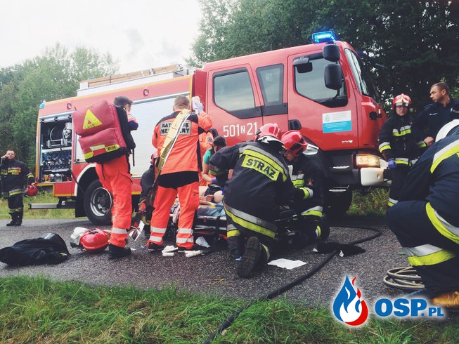 Groźny wypadek na drodze powiatowej pow. Policki OSP Ochotnicza Straż Pożarna