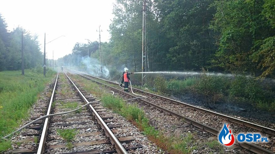 Akcja gaśnicza na torach kolejowych OSP Ochotnicza Straż Pożarna