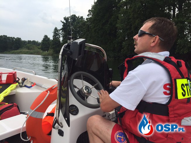 Zebezpieczenie zawodów pływackich o błękitną wstęgę Ostrowa Lednickiego OSP Ochotnicza Straż Pożarna