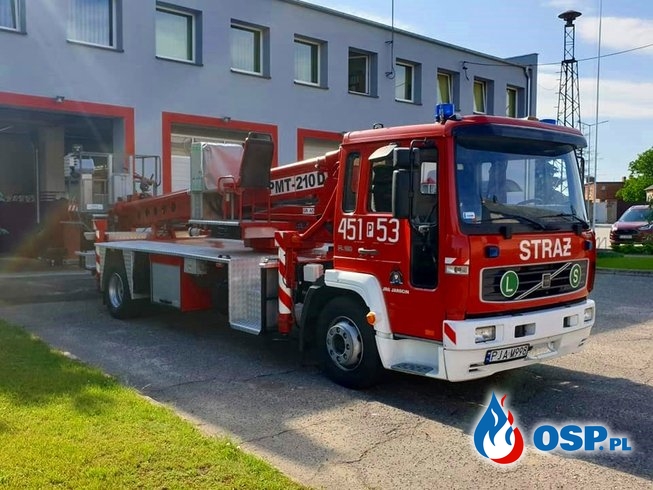 Podnośnik Volvo trafił do strażaków z OSP Żerków OSP Ochotnicza Straż Pożarna