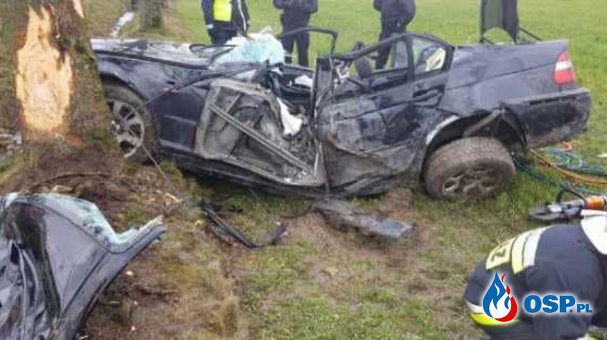 20-letni kierowca BWM zginął w wypadku OSP Ochotnicza Straż Pożarna