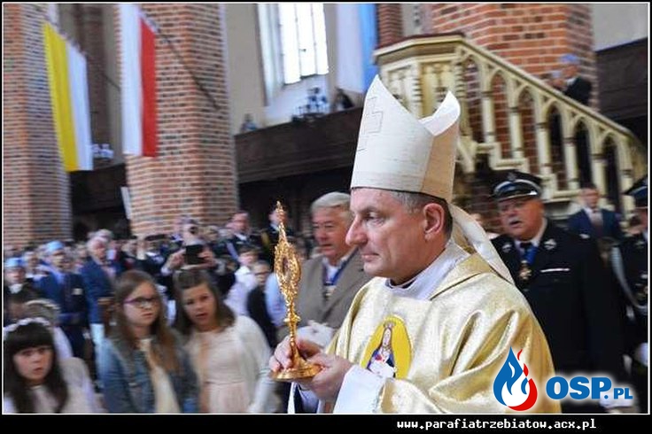 Relikwie Św. Floriana spoczęły w Kościele w Trzebiatowie OSP Ochotnicza Straż Pożarna