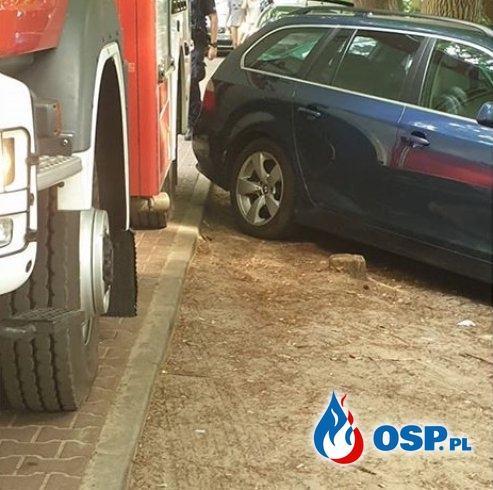 Dojazd strażaków do akcji wydłużył się czterokrotnie! Wszystko przez wygodnych kierowców. OSP Ochotnicza Straż Pożarna
