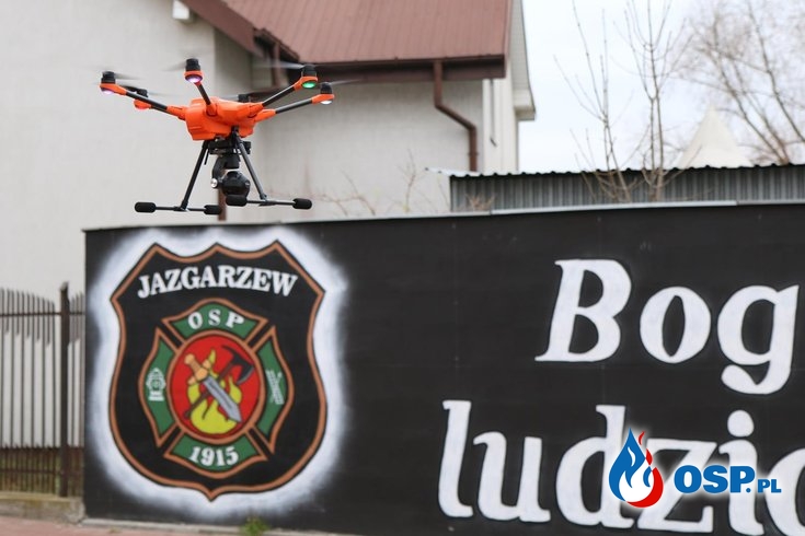 Dron pomoże w akcjach strażakom z OSP Jazgarzew OSP Ochotnicza Straż Pożarna