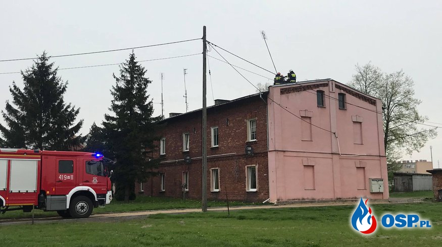 Pożar sadzy w budynku wielorodzinnym w Glinojecku OSP Ochotnicza Straż Pożarna