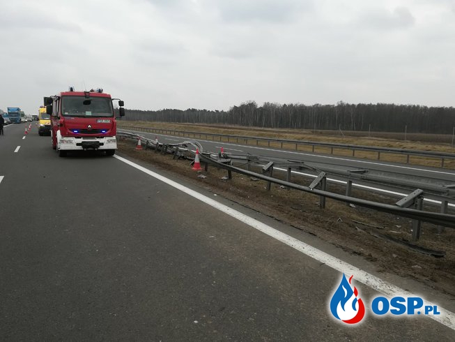 Wypadek samochodu osobowego na Autostradzie A2 OSP Ochotnicza Straż Pożarna