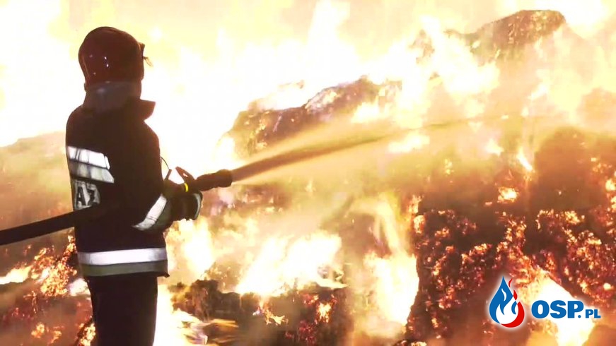 Ogromny pożar na Podlasiu. Spłonęło tysiąc bel słomy i siana! OSP Ochotnicza Straż Pożarna