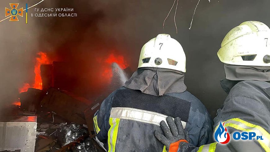 Wojna na Ukrainie. Strażacy niosą pomoc z narażeniem życia. OSP Ochotnicza Straż Pożarna