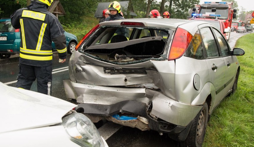 Wypadek z udziałem 3 samochodów w Białym Dunajcu [ZDJĘCIA